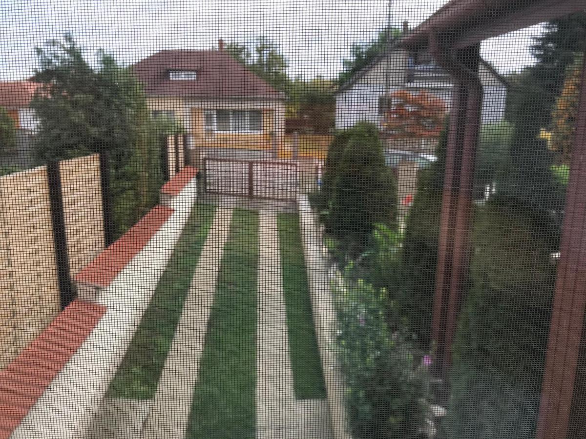 Apartman Tinasol Mosonmagyarovar Exterior photo